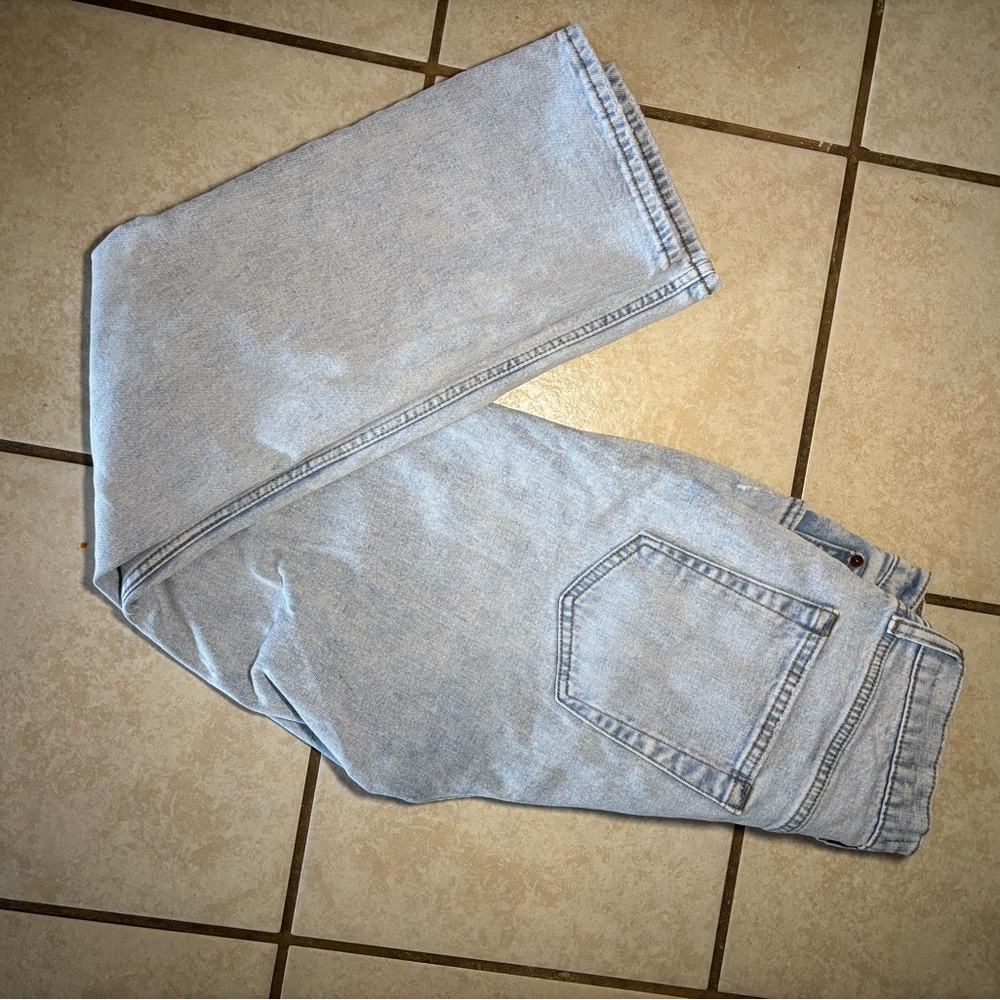Abercrombie & Fitch Light Blue Jeans